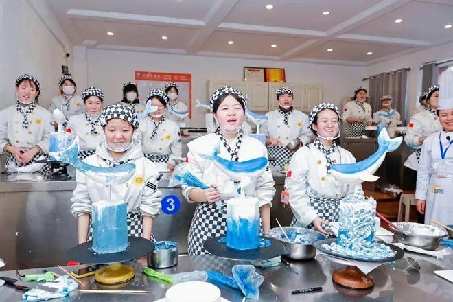 _诋毁新东方的帖子_新东方学历