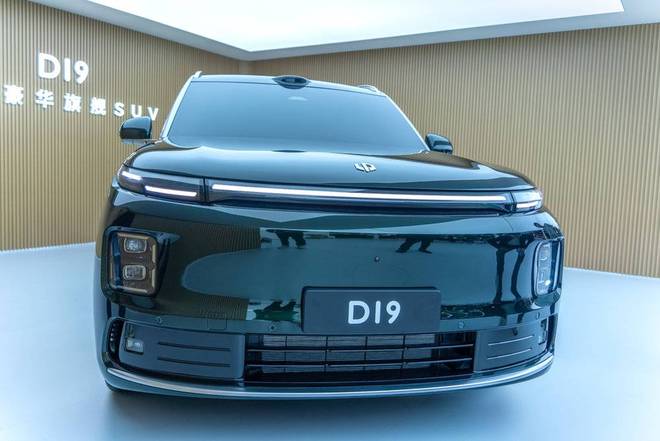 _车企盯上有钱人,“9系”大战一触即发_车企盯上有钱人,“9系”大战一触即发